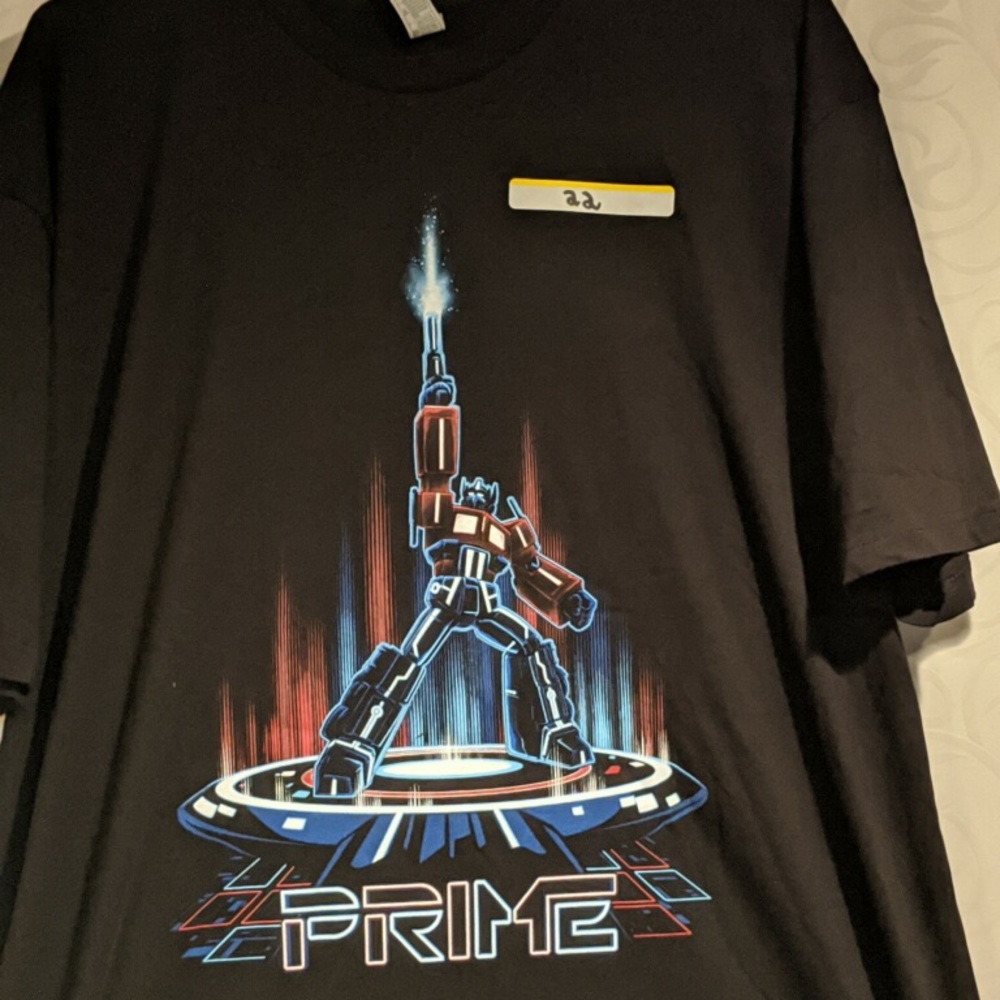 Optimus Prime graphic Tee XXL NEVER WORN :)